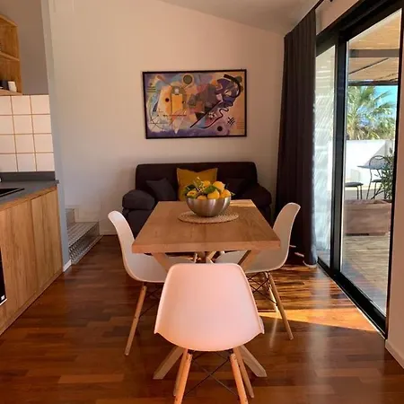 Petrasicula Holiday home